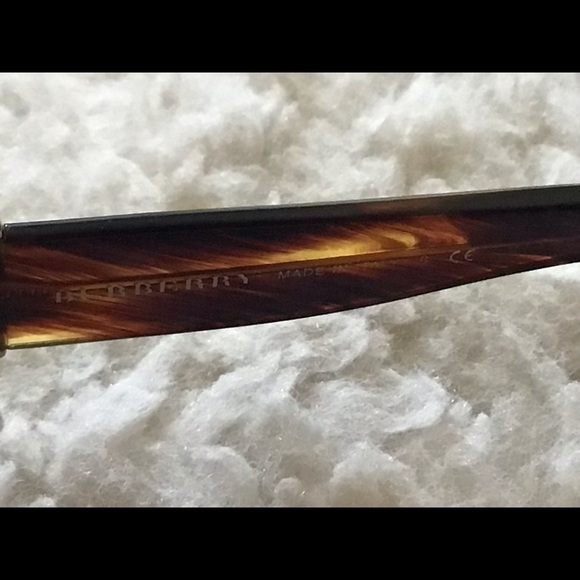 Burberry Tortoise Rectangle Frame Eyewear Made in Italy - Picture 7 of 12